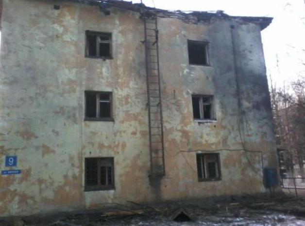 Rosja: testowano pocisk manewrujący. Przypadkiem spadł na dwupiętrowy dom